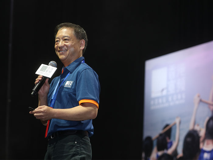 Billy Yeung, Co-Owner and CEO of HKBNES & WTT, shared strategic insights and inspired our combined Talent force with a goal to surpass the incumbent over time.