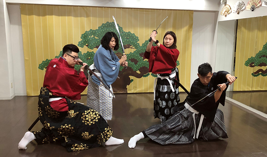 Marketing team heads experience the Samurai Spirit through learning “Kembu” techniques together.  